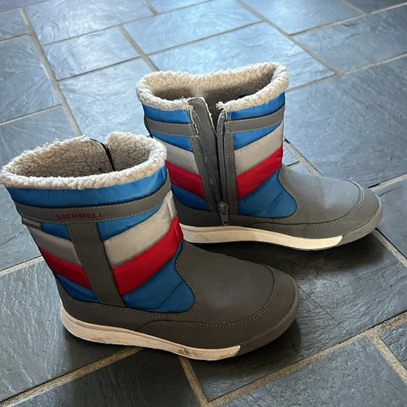 Merrell Snow Boot - Picture 2 of 5